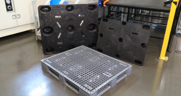 How to Choose The Right Plastic Pallets for Distribution
